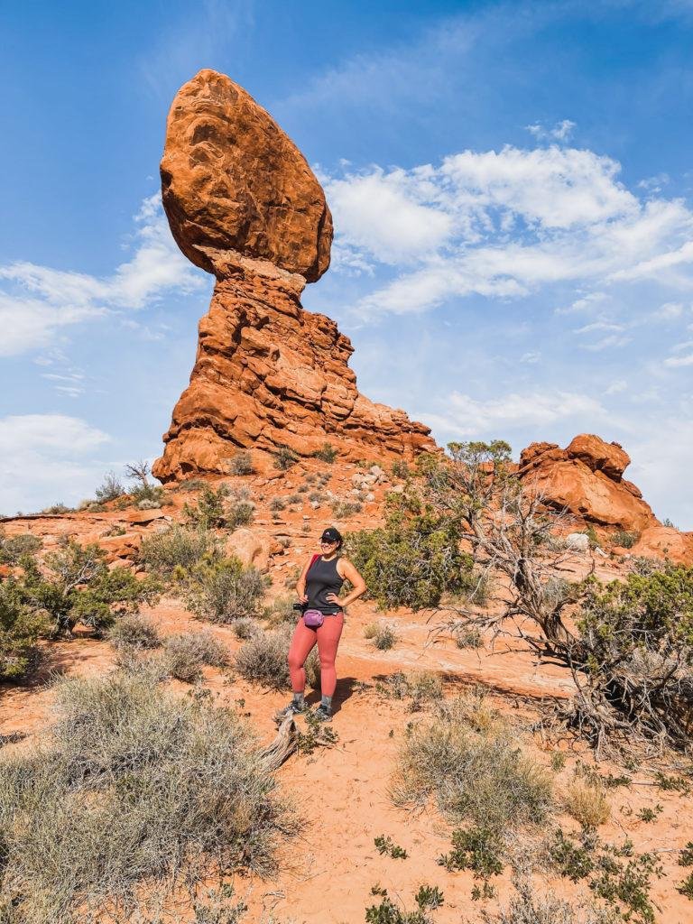 balanced rock amazing epic hikes in arches national park
