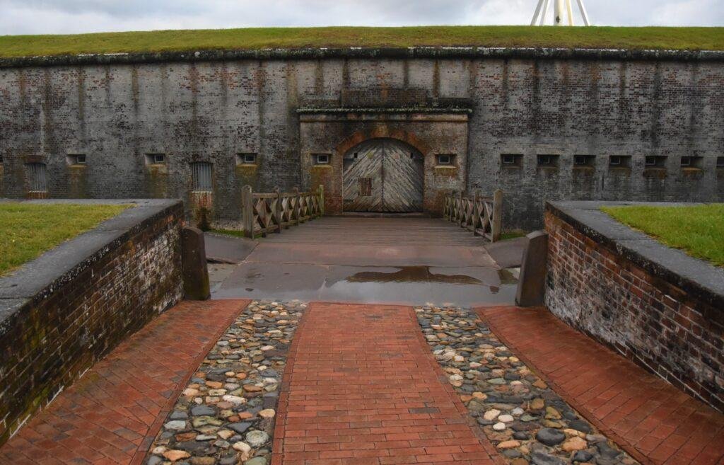 fort macon historic sites on the east coast