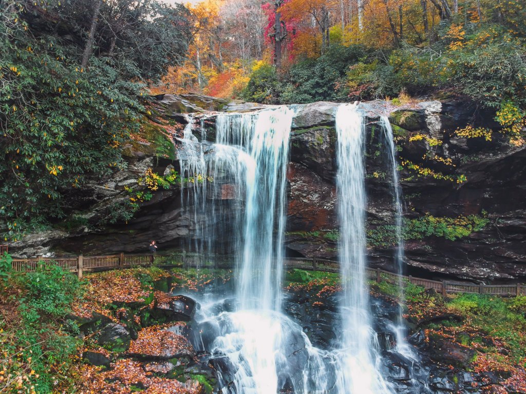 dry falls nc waterfall in the u.s. east coast