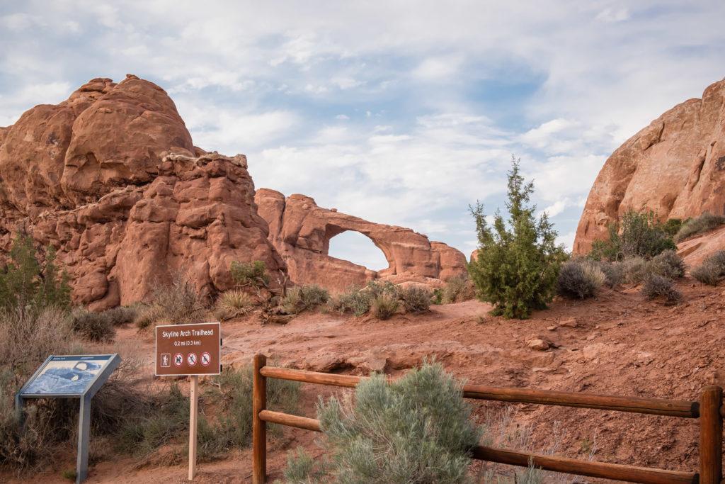 skyline arch amazing epic hikes in arches