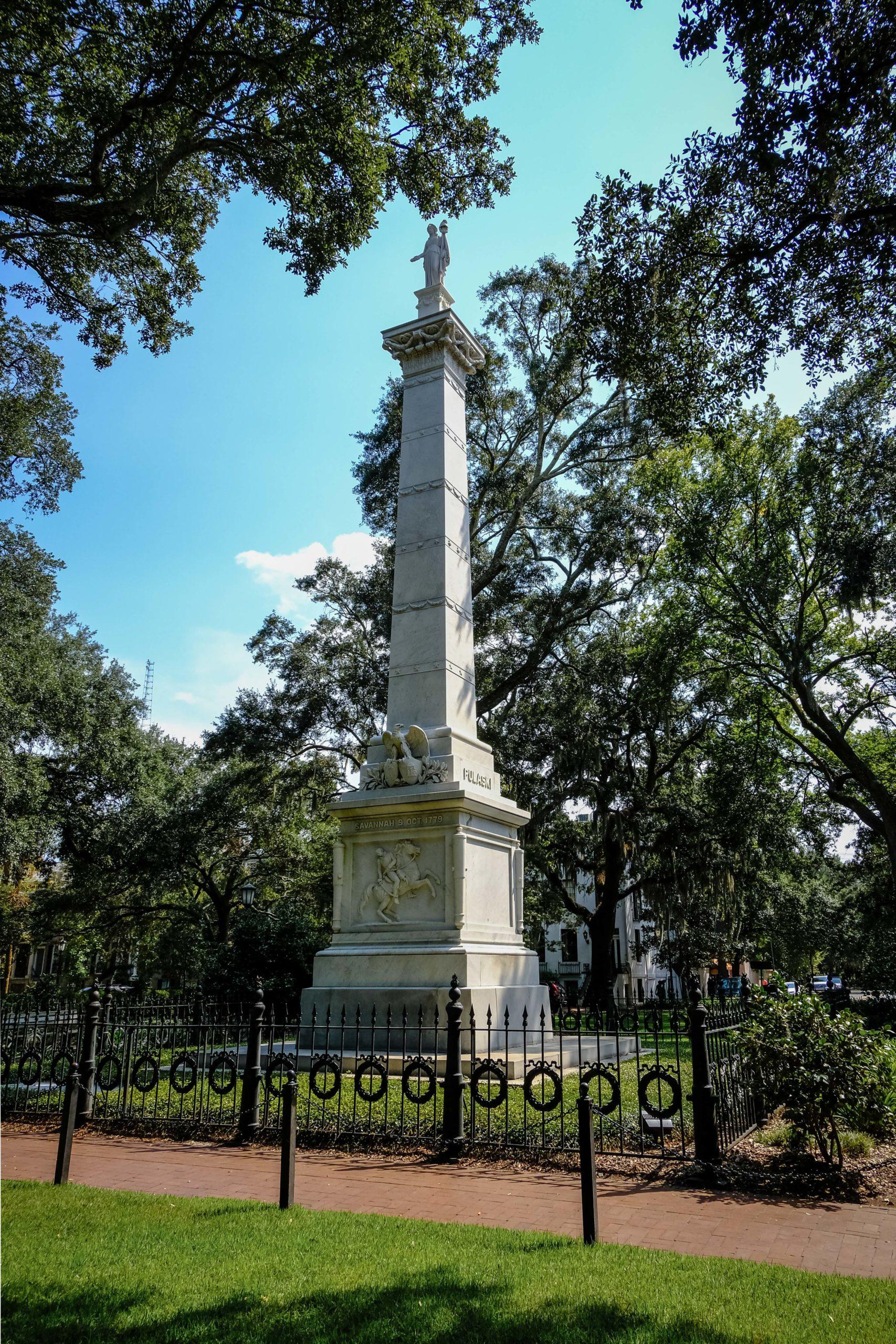monterrey square best photo spots in savannah