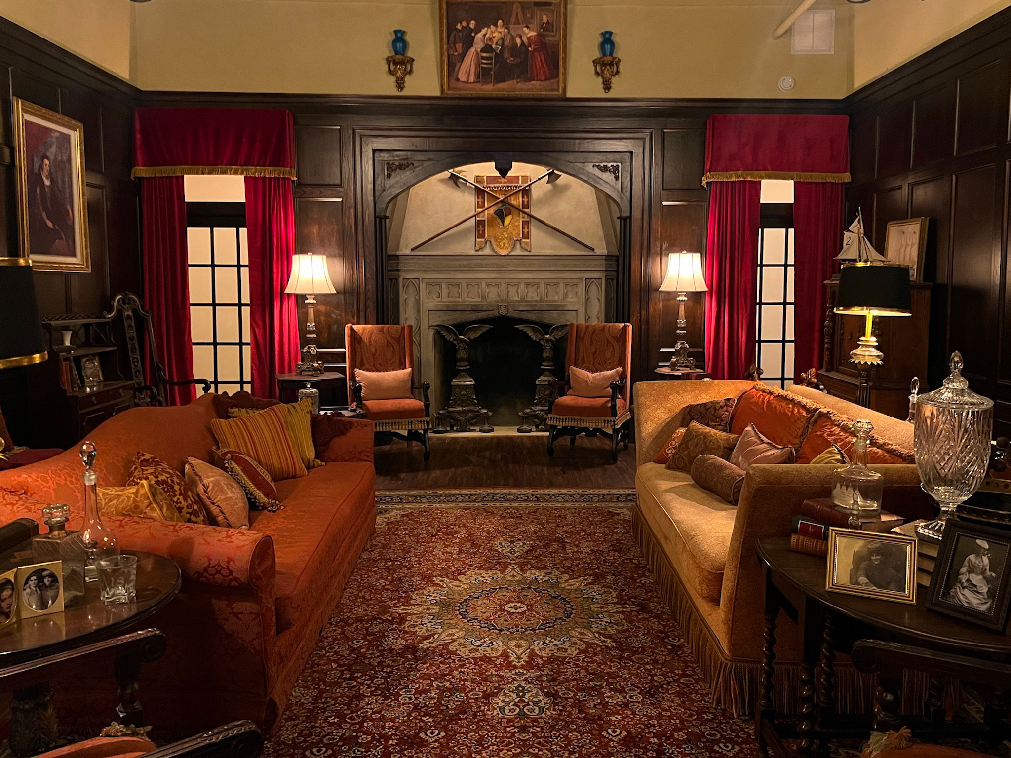This Salvatore House Experience Is So Real Vampire Diaries Fans Are 