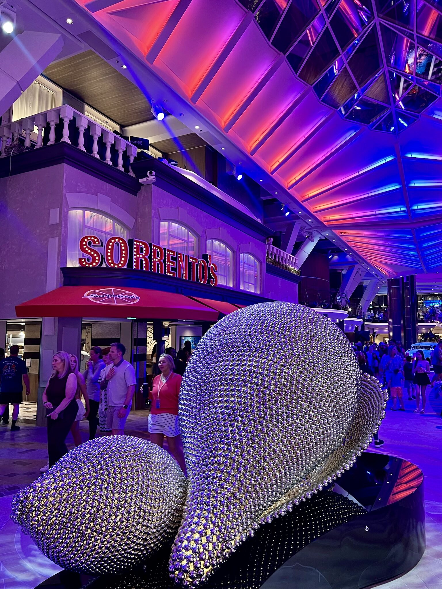 Sorrento's at the Royal Promenade in Utopia of the Seas