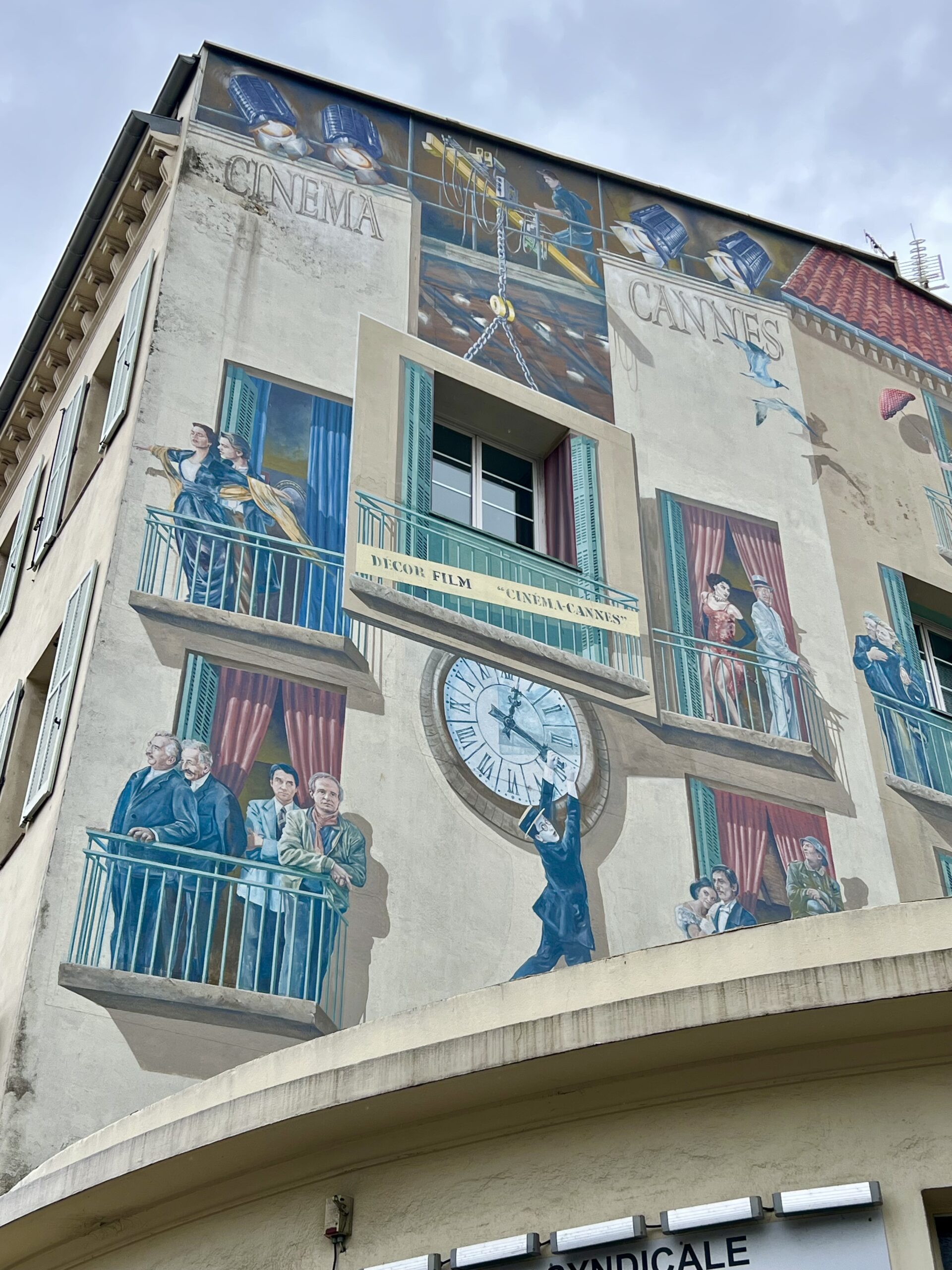Cannes Cinema mural in a building