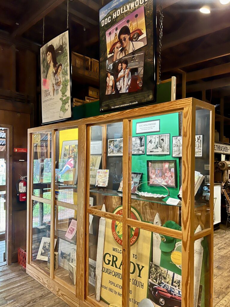 Doc Hollywood filming locations photos and signs used on film as Grady, South Carolina 
