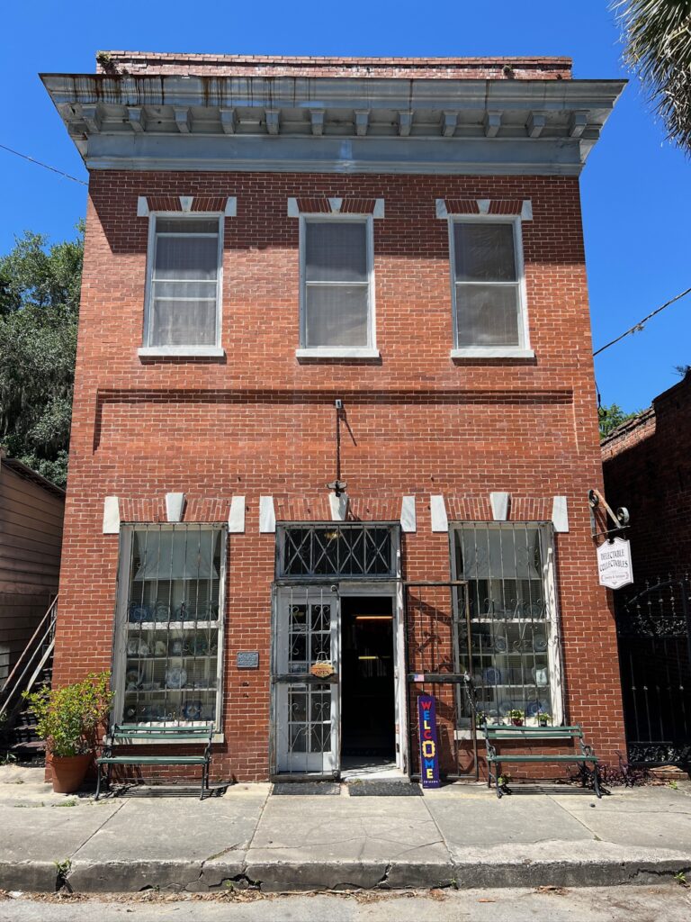 Old Micanopy Banking Company Building (circa 1906), now an antique shop