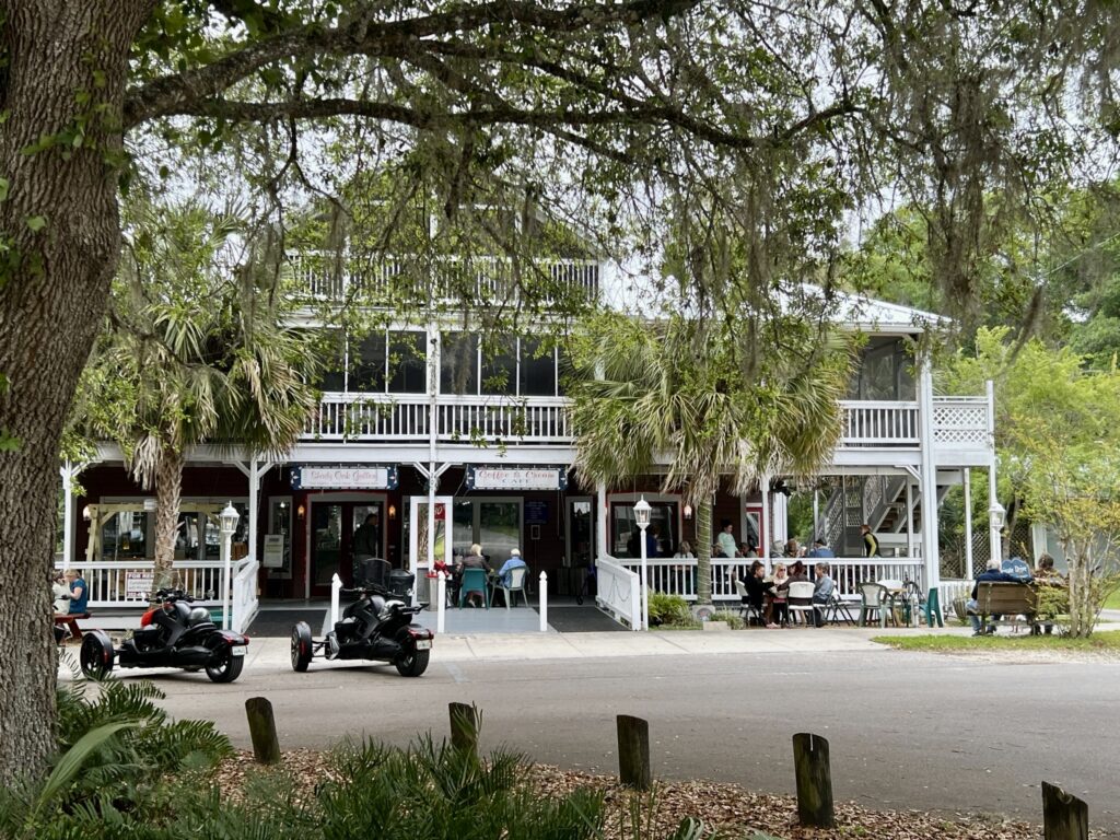 Places to eat in Micanopy Historic District